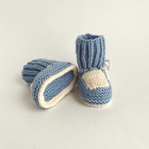 Handmade knit baby Booties socks
